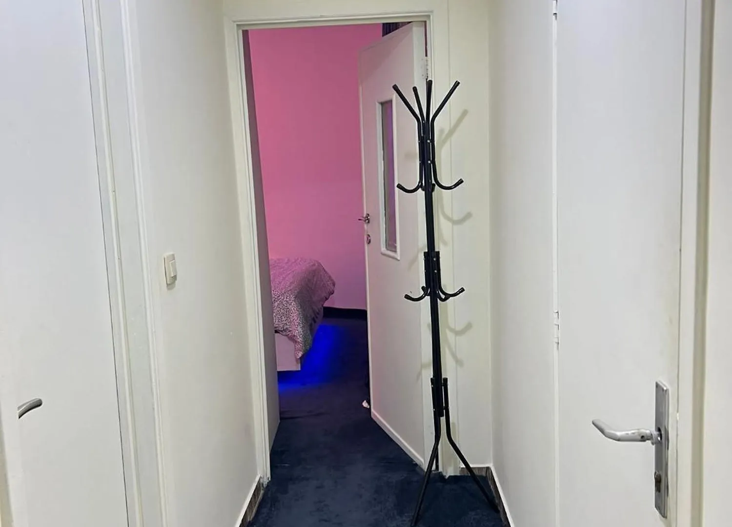 Rise Lodge Brussels 0*,